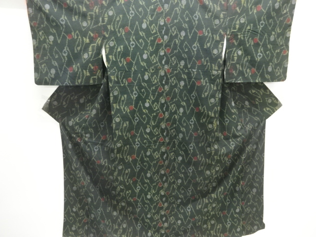JAPANESE KIMONO / ANTIQUE KIMONO / SILK / YUKI TSUMUGI / ABSTRACT PATTERN